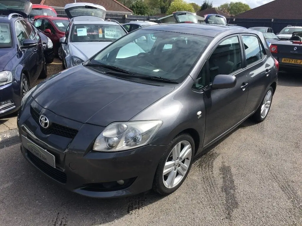 Toyota Auris Auris 2.2 D-4D Premium Active 4