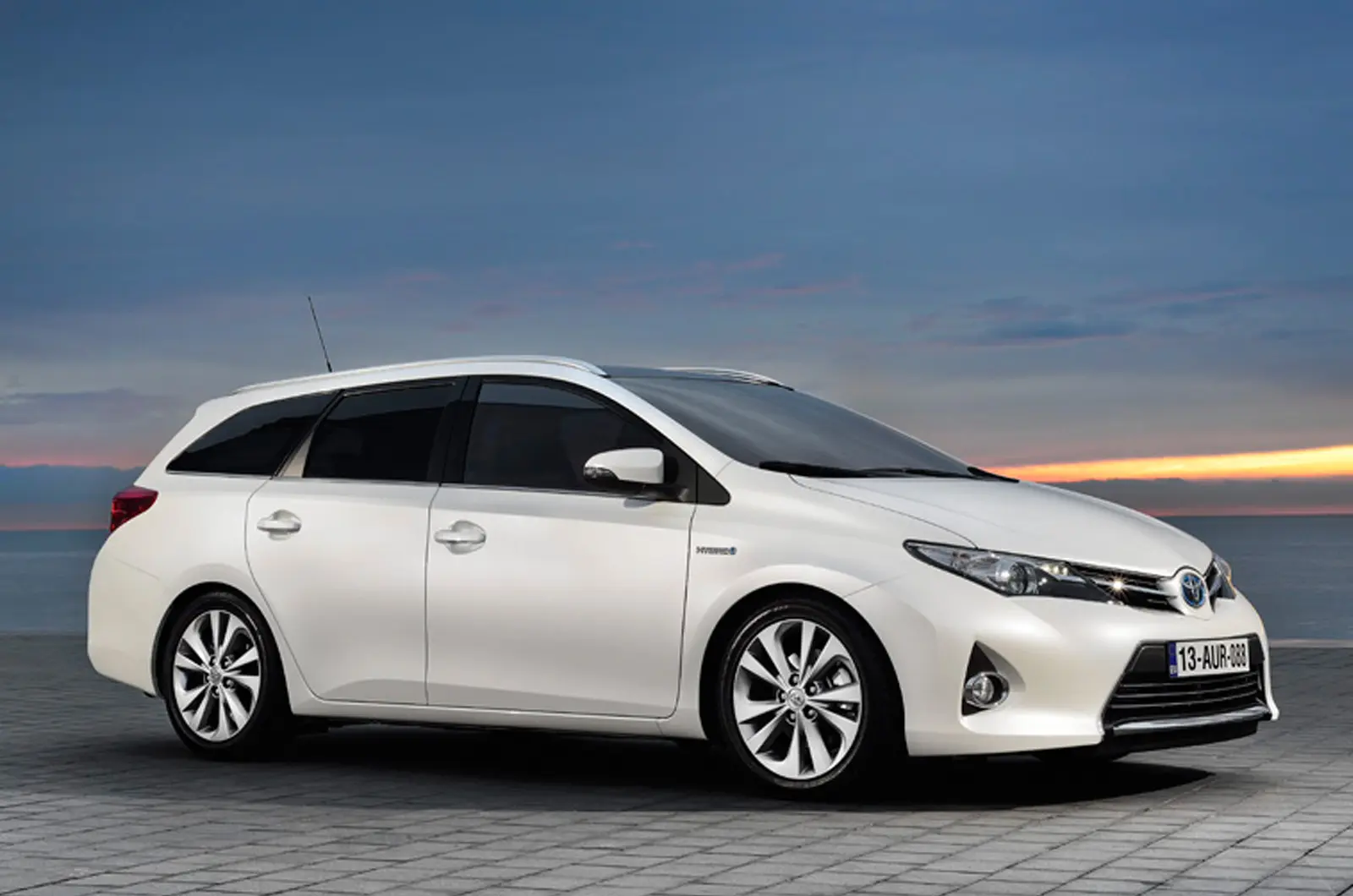 Toyota Auris Auris Touring Sports 1.6 Premium Multidrive S 4