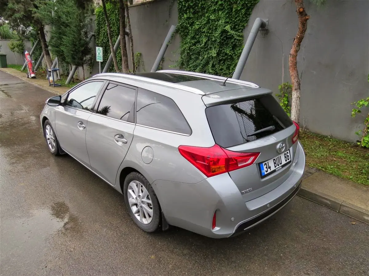 Toyota Auris Auris Touring Sports 1.6 Premium Multidrive S 7