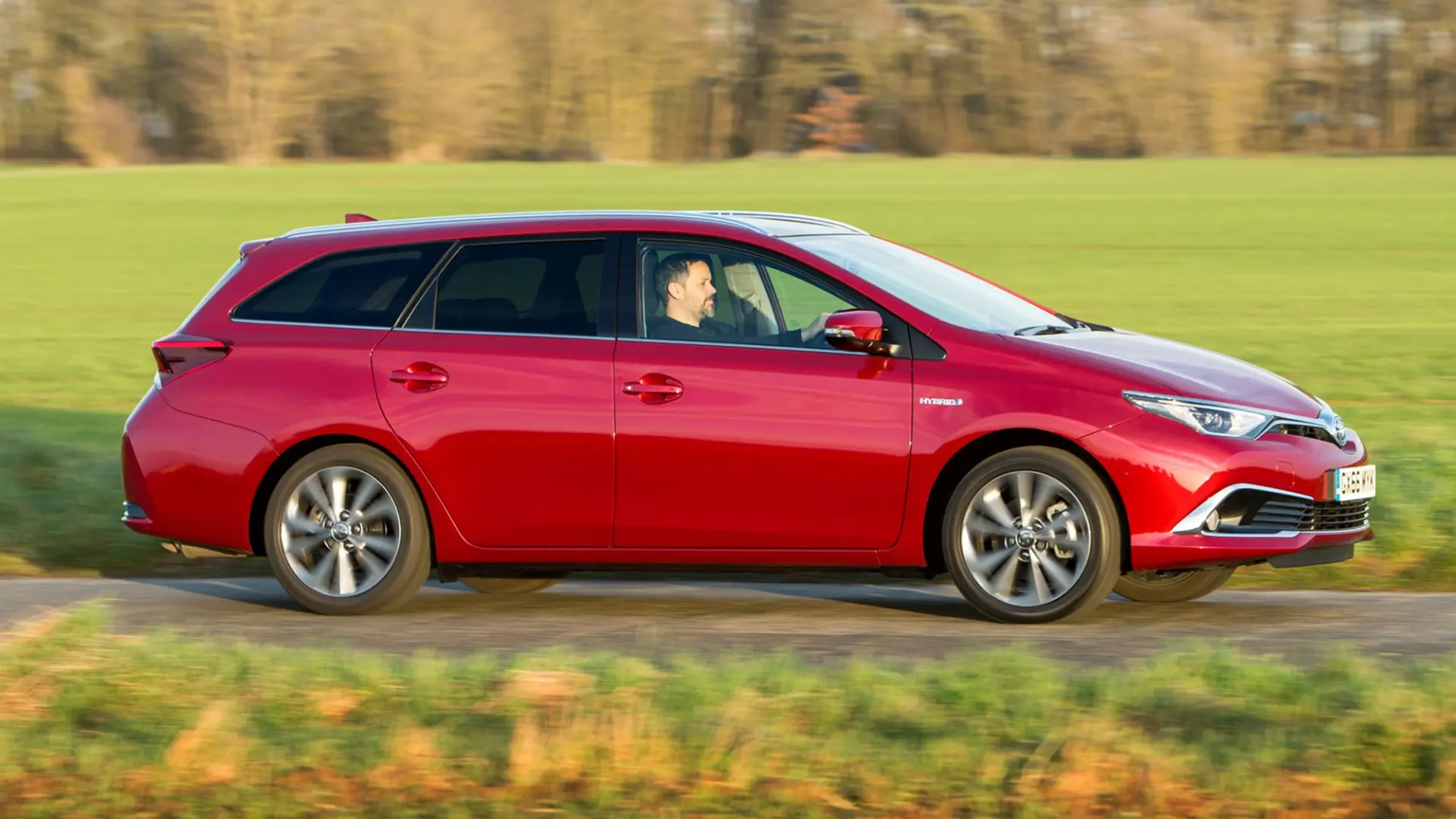 Toyota Auris Auris 1.8 Hybrid Active Skypack e-CVT 4