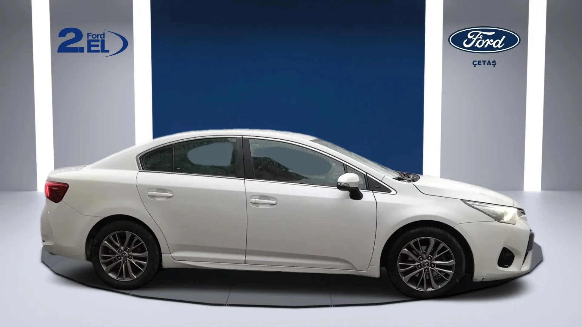 Toyota Avensis Avensis 1.6 D-4D Premium Plus Navi 1