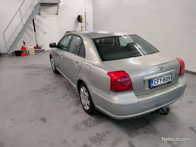 Toyota Avensis Avensis 1.6 Elegant 7