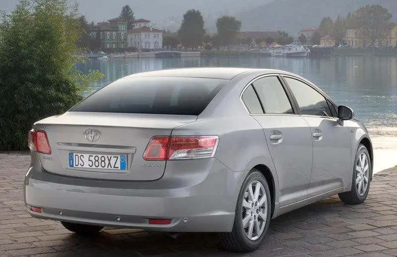 Toyota Avensis Avensis 1.6 Elegant 3