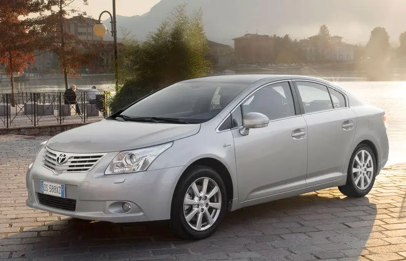 Toyota Avensis Avensis 1.6 Elegant 4