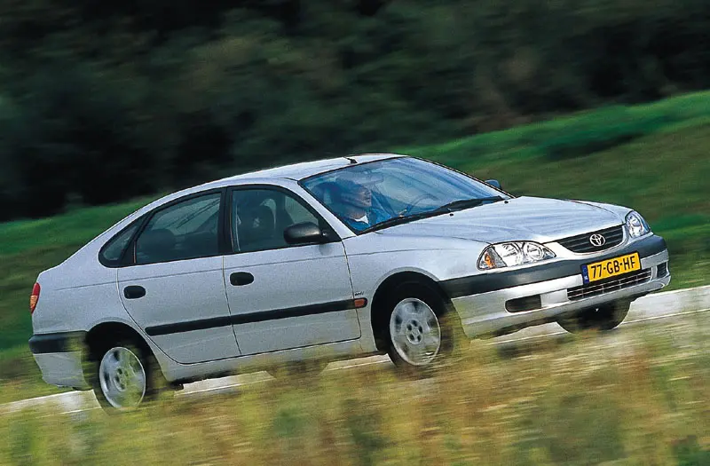 Toyota Avensis Avensis 1.6 Linea Luna 6