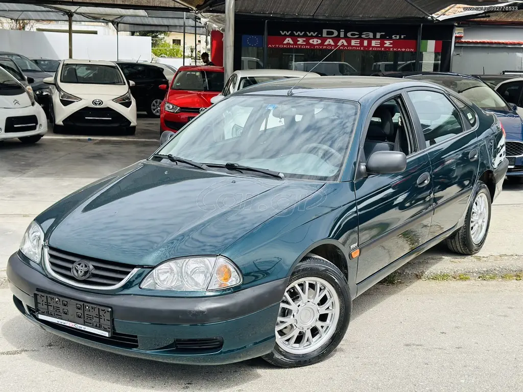 Toyota Avensis Avensis 1.6 Linea Terra 3