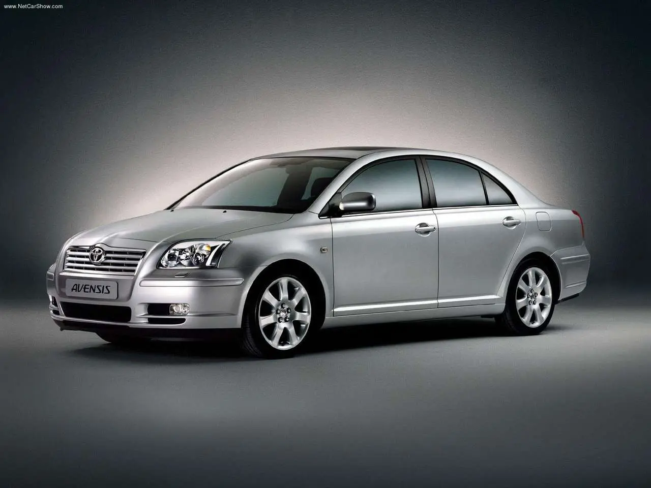 Toyota Avensis Avensis 1.6 Elegant 7