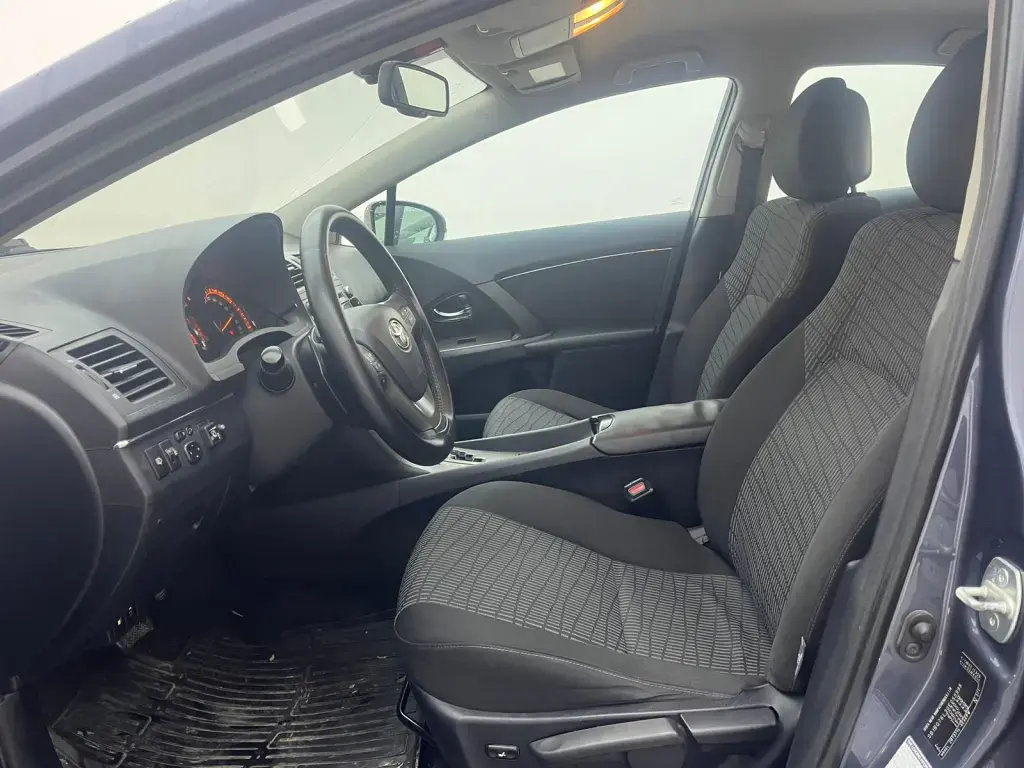 Toyota Avensis Avensis 1.8 Elegant Extra Multidrive S 5
