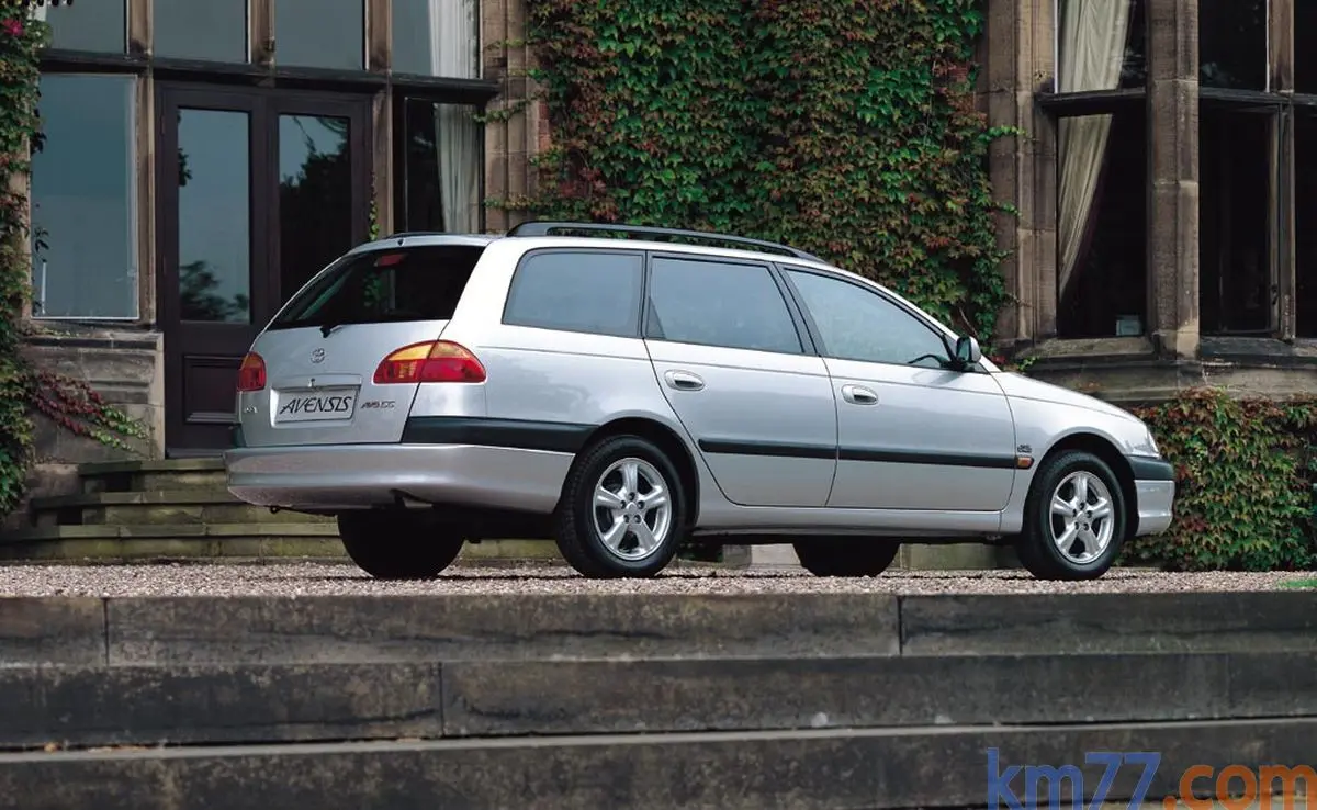 Toyota Avensis Avensis 1.8 Terra 6