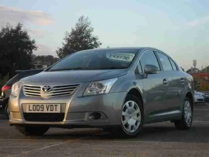 Toyota Avensis Avensis 2.0 D-4D Elegant 1