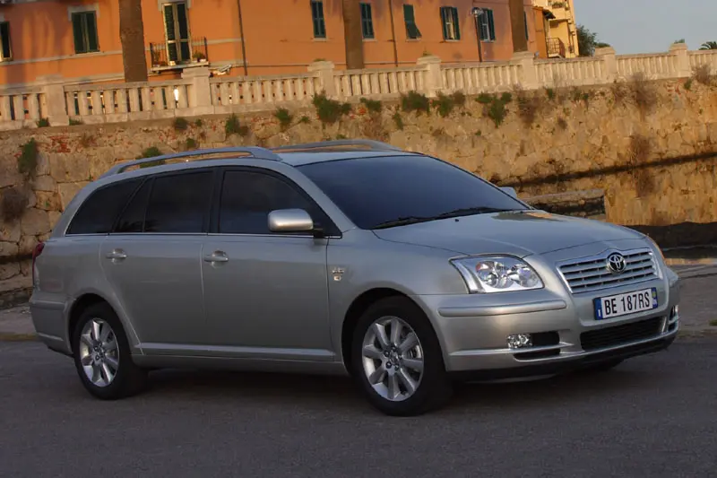 Toyota Avensis Avensis 2.0 D-4D Linea Sol 3