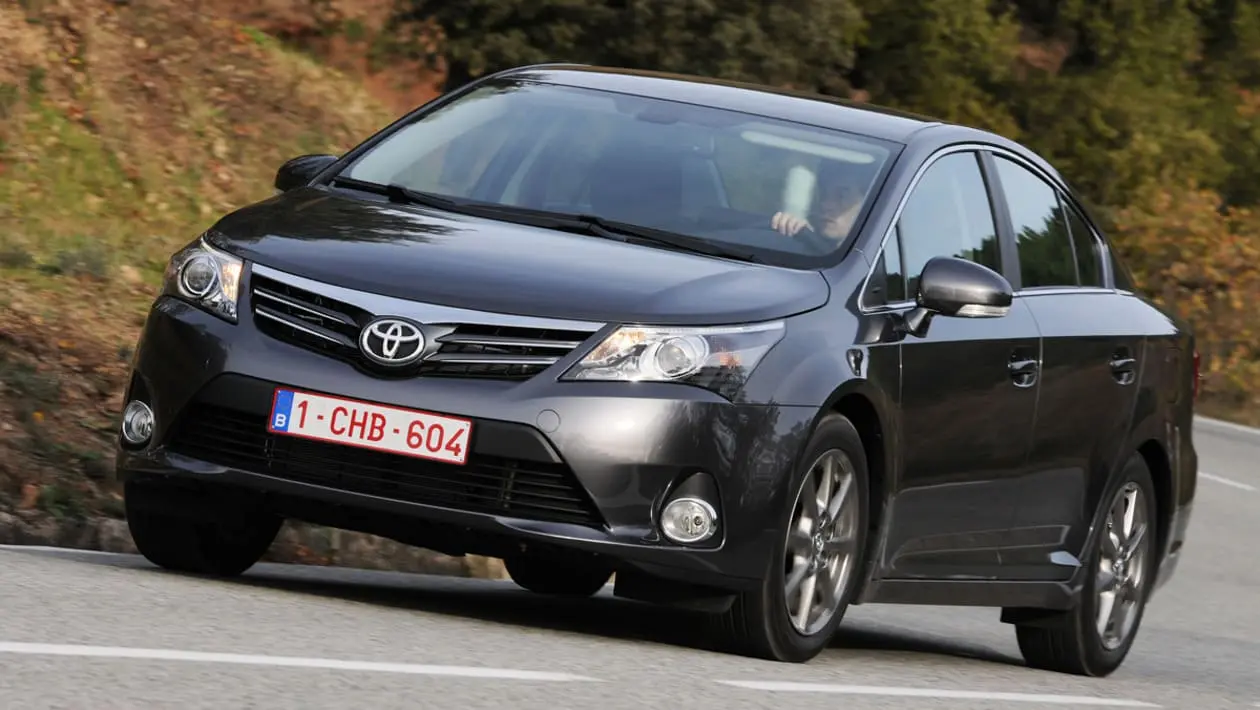 Toyota Avensis Avensis 2.0 D-4D Linea Terra 4