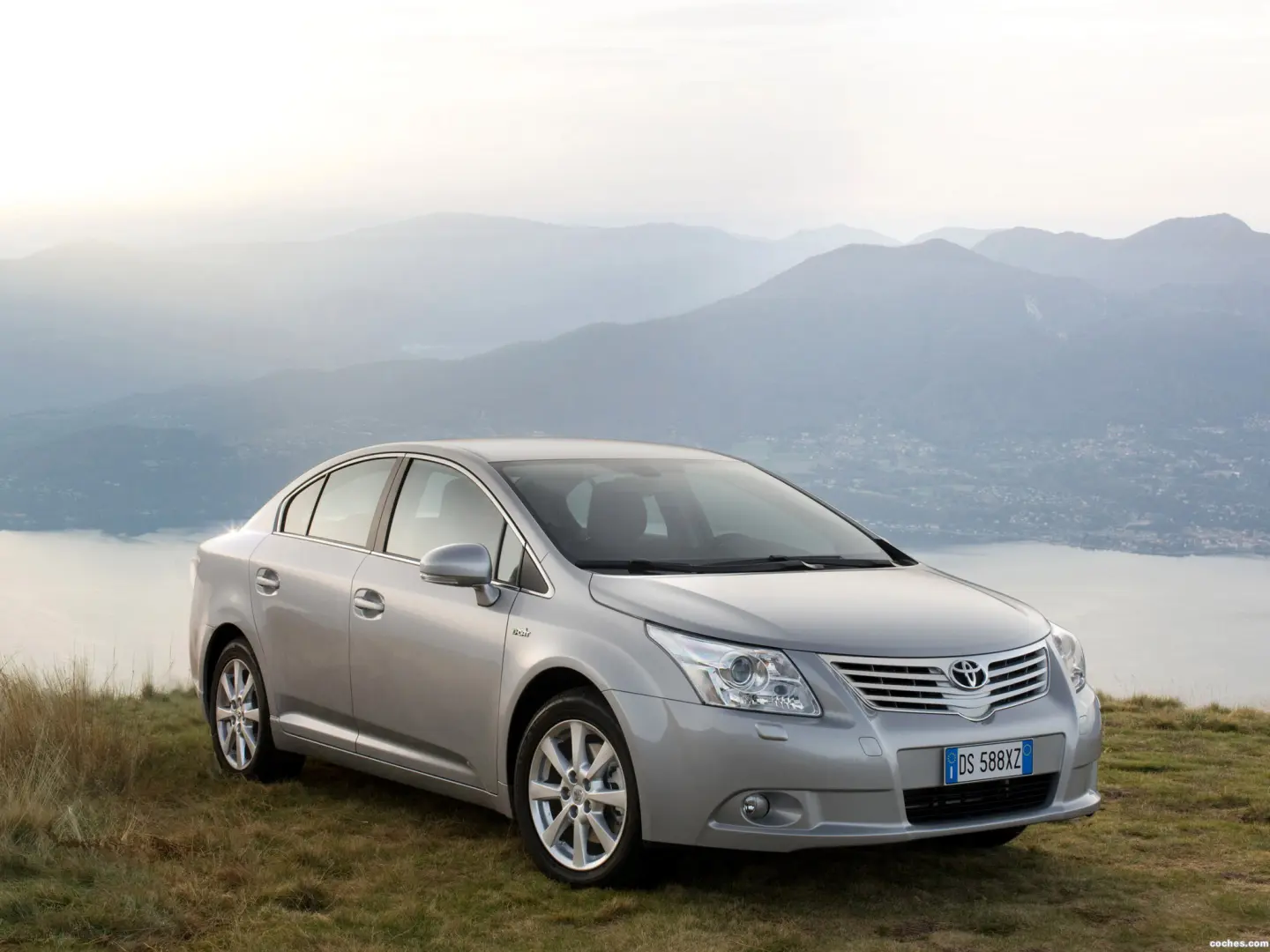 Toyota Avensis Avensis 1.6 Elegant 1
