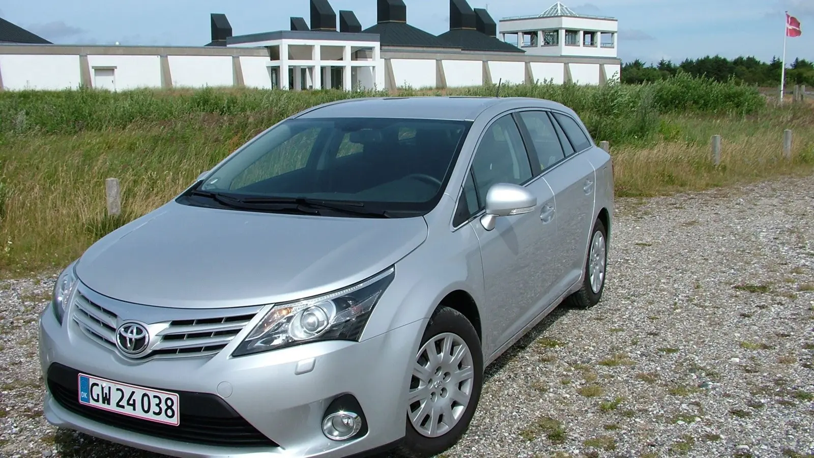 Toyota Avensis Avensis 2.0 D-4D Premium Plus Navi 5