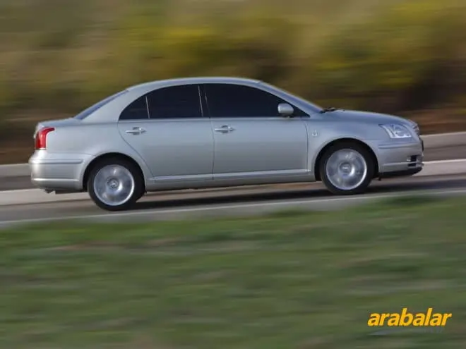 Toyota Avensis Avensis 2.0 Elegant 3