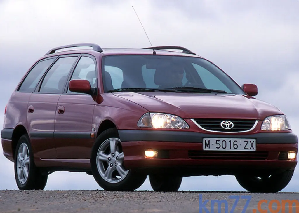 Toyota Avensis Avensis 2.0 Linea Terra 3