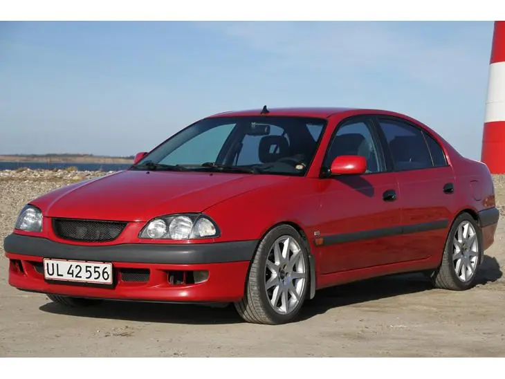 Toyota Avensis Avensis 2.0 Linea Terra 4