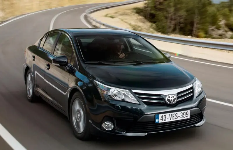 Toyota Avensis Avensis 1.6 Elegant Extra 1