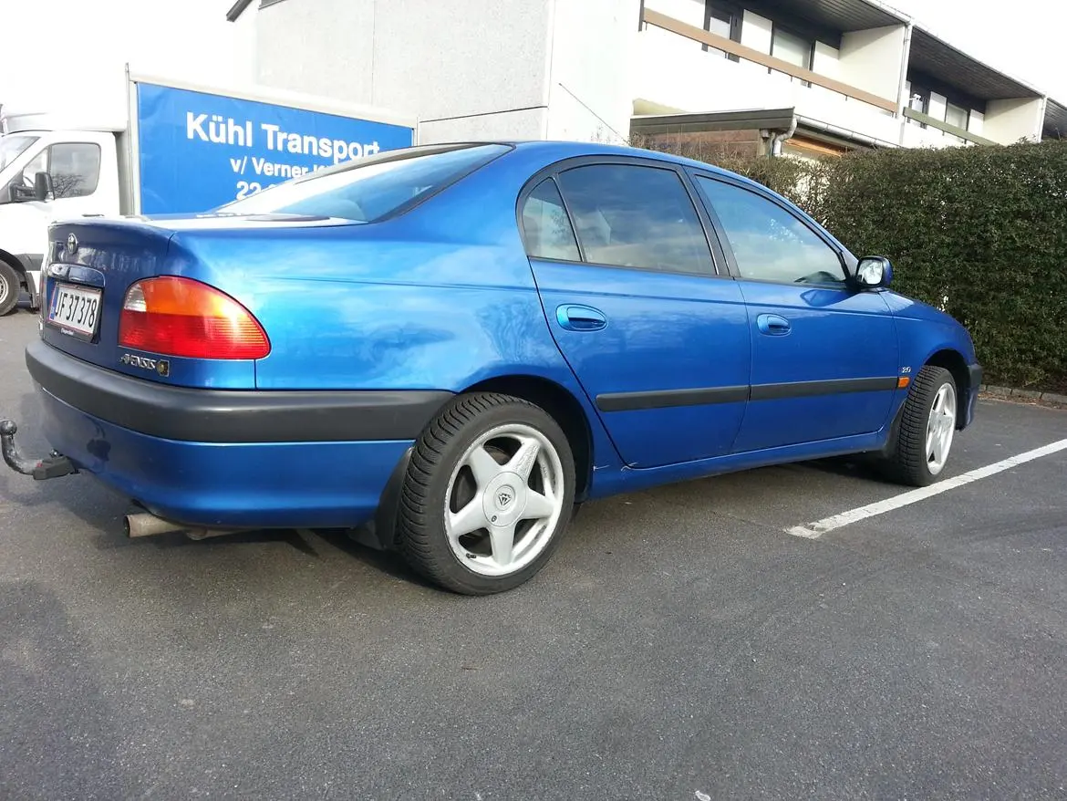 Toyota Avensis Avensis 2.0 Sol 3