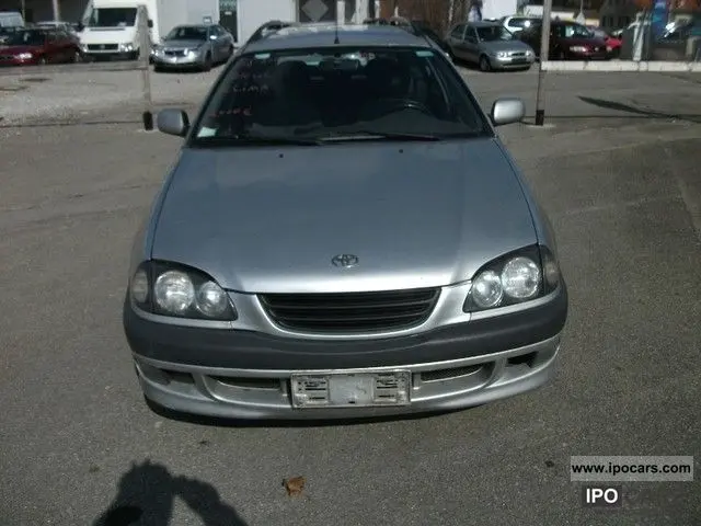 Toyota Avensis Avensis 2.0 Sol 4