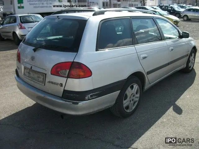 Toyota Avensis Avensis 2.0 Sol 5