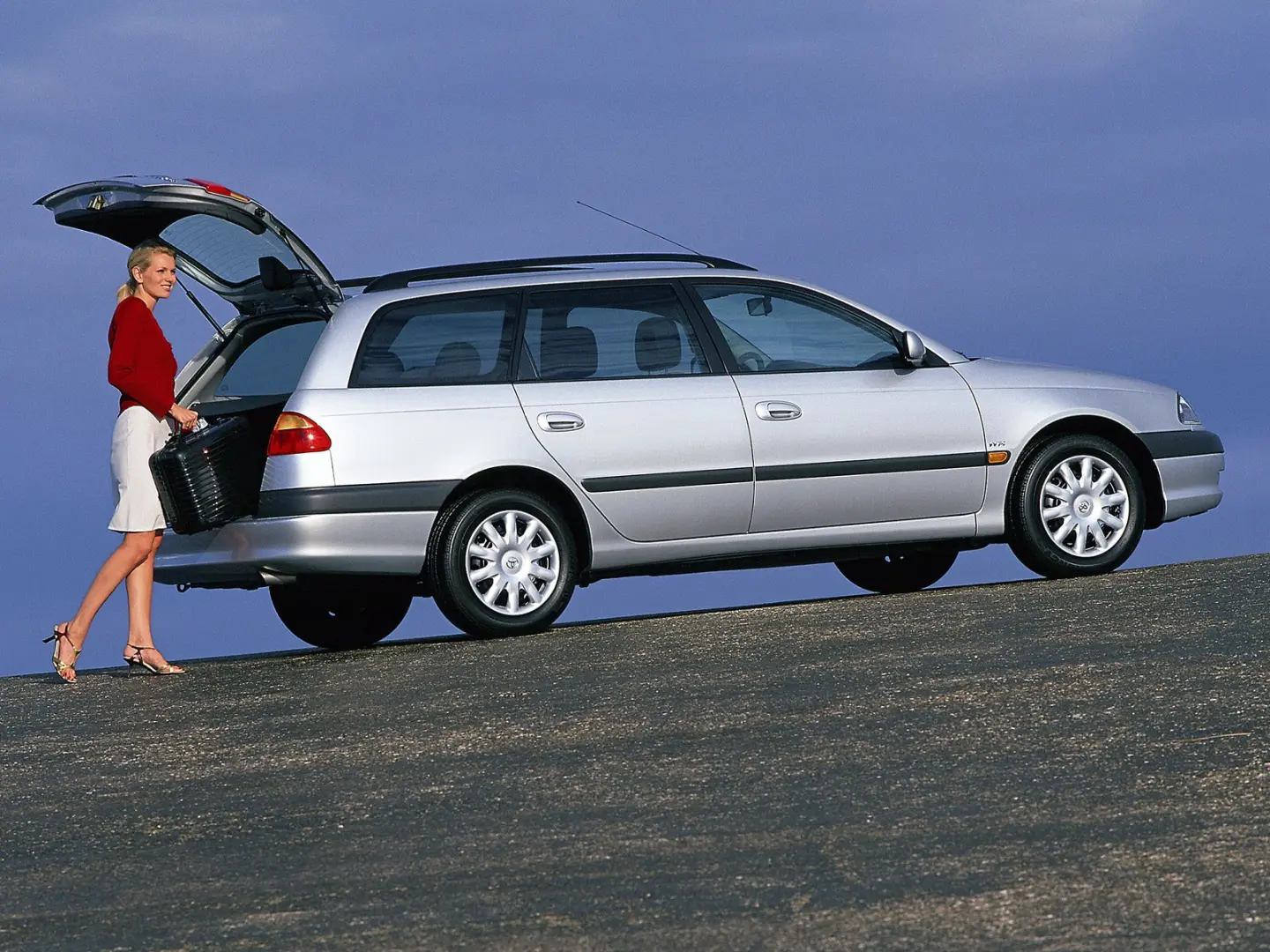Toyota Avensis Avensis Kombi 1.6 5