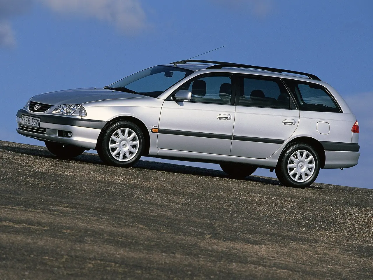 Toyota Avensis Avensis Kombi 1.6 6