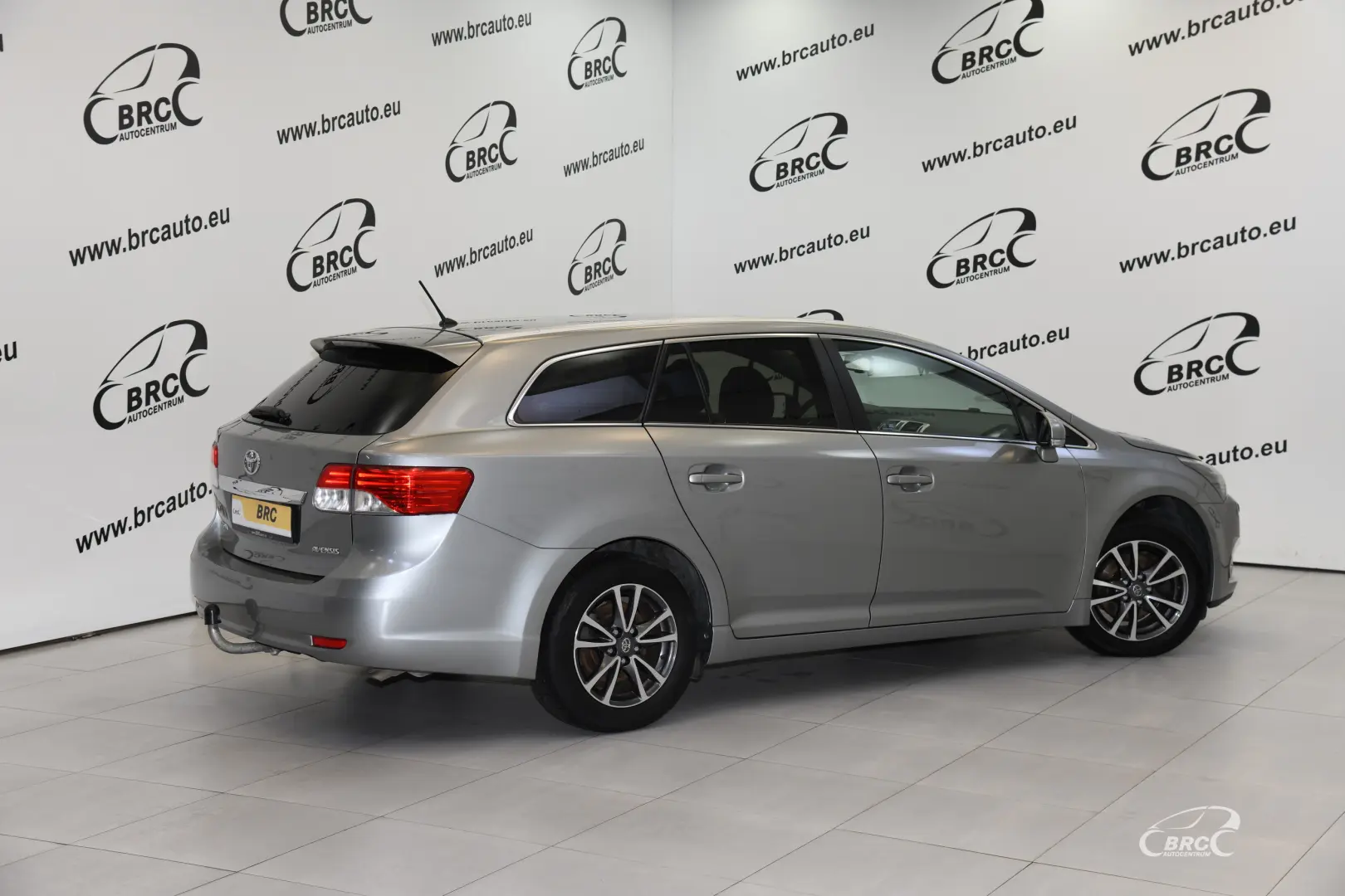 Toyota Avensis Avensis Kombi 2.0 D-4D Linea Sol 5