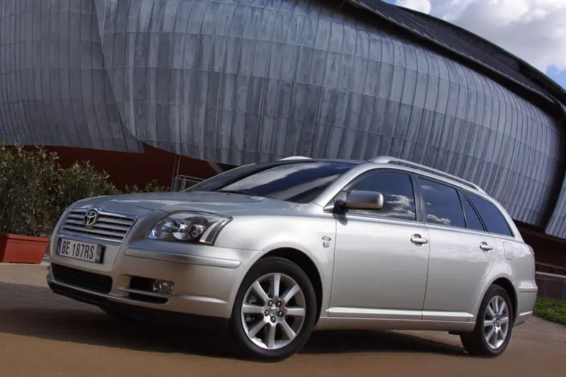Toyota Avensis Avensis Kombi 2.0 D-4D Linea Sol 5