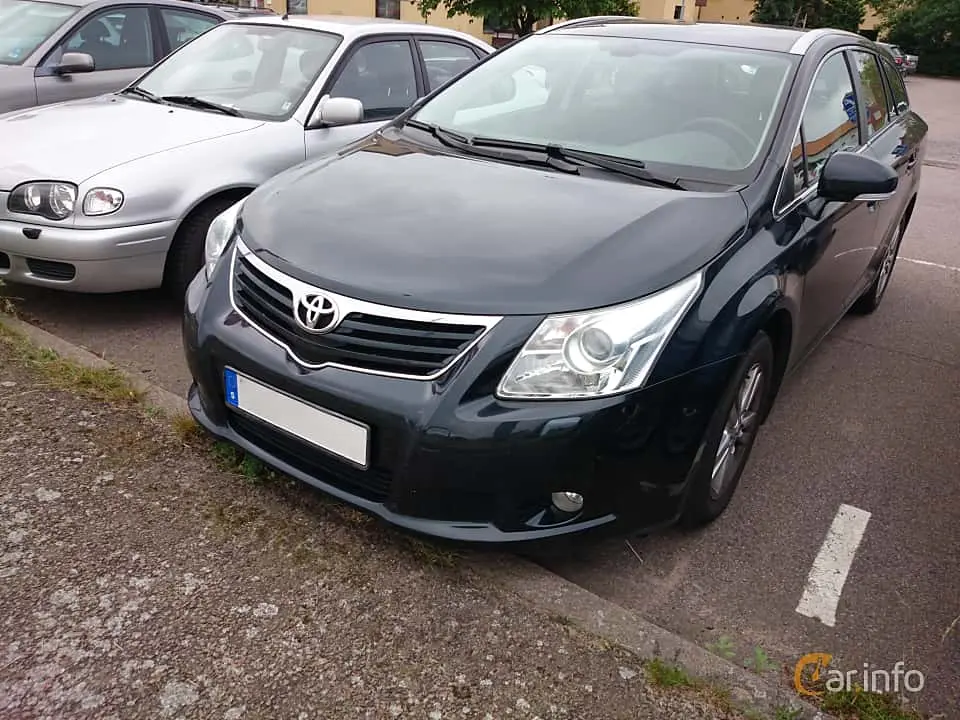Toyota Avensis Avensis Kombi 2.0 D-4D Premium 5