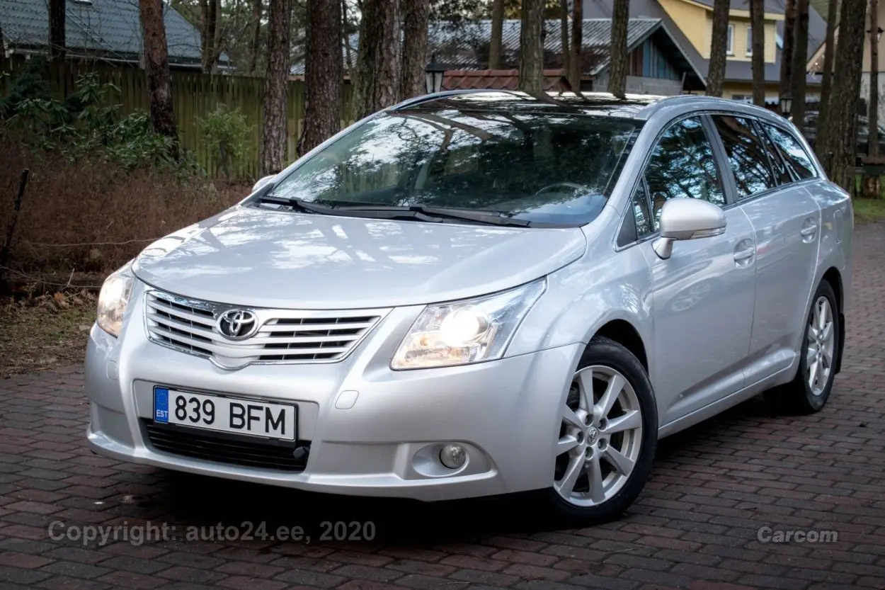Toyota Avensis Avensis Kombi 2.0 Linea Sol 2
