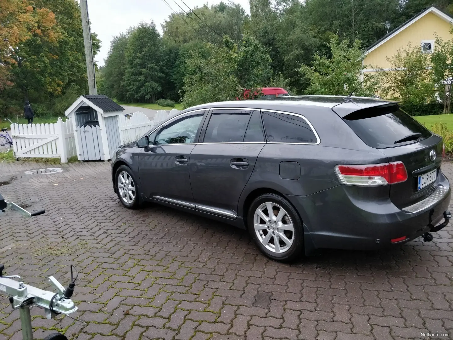 Toyota Avensis Avensis Kombi 2.0 Premium Multidrive S 2