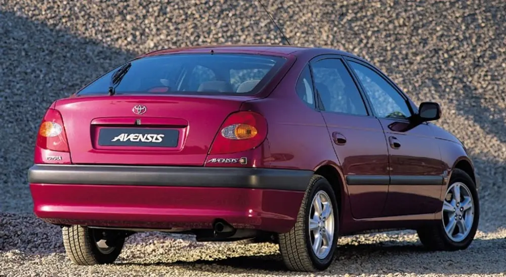 Toyota Avensis Avensis Liftback 1.6 1