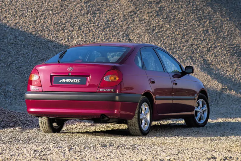 Toyota Avensis Avensis Liftback 1.6 2