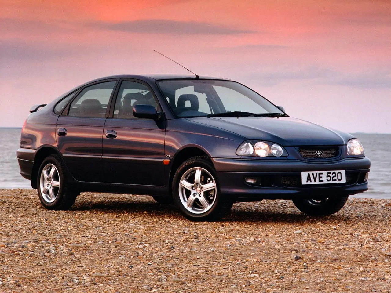 Toyota Avensis Avensis Liftback 1.6 0