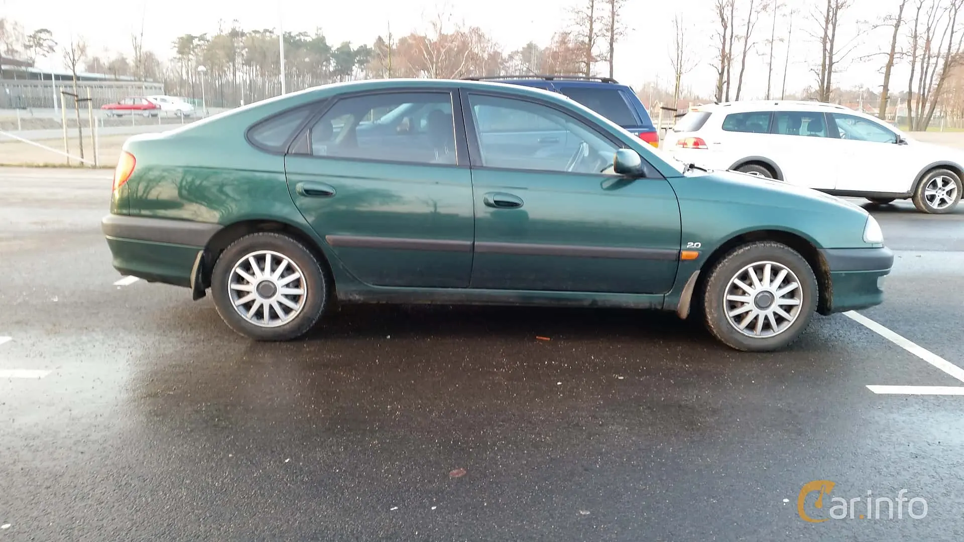 Toyota Avensis Avensis Liftback 2.0 D-4D Linea Sol 3