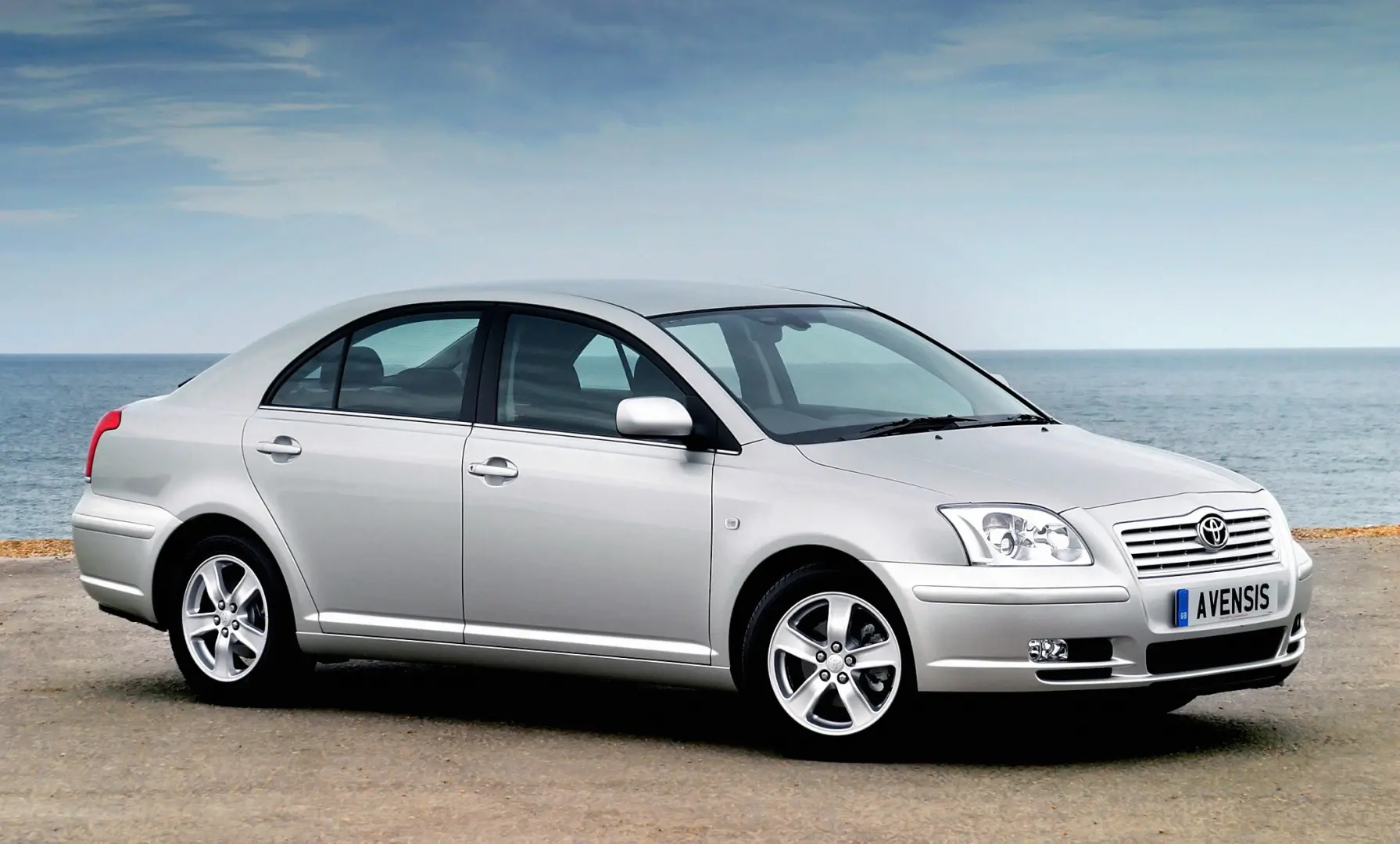 Toyota Avensis Avensis Liftback 1.8 Elegant 3