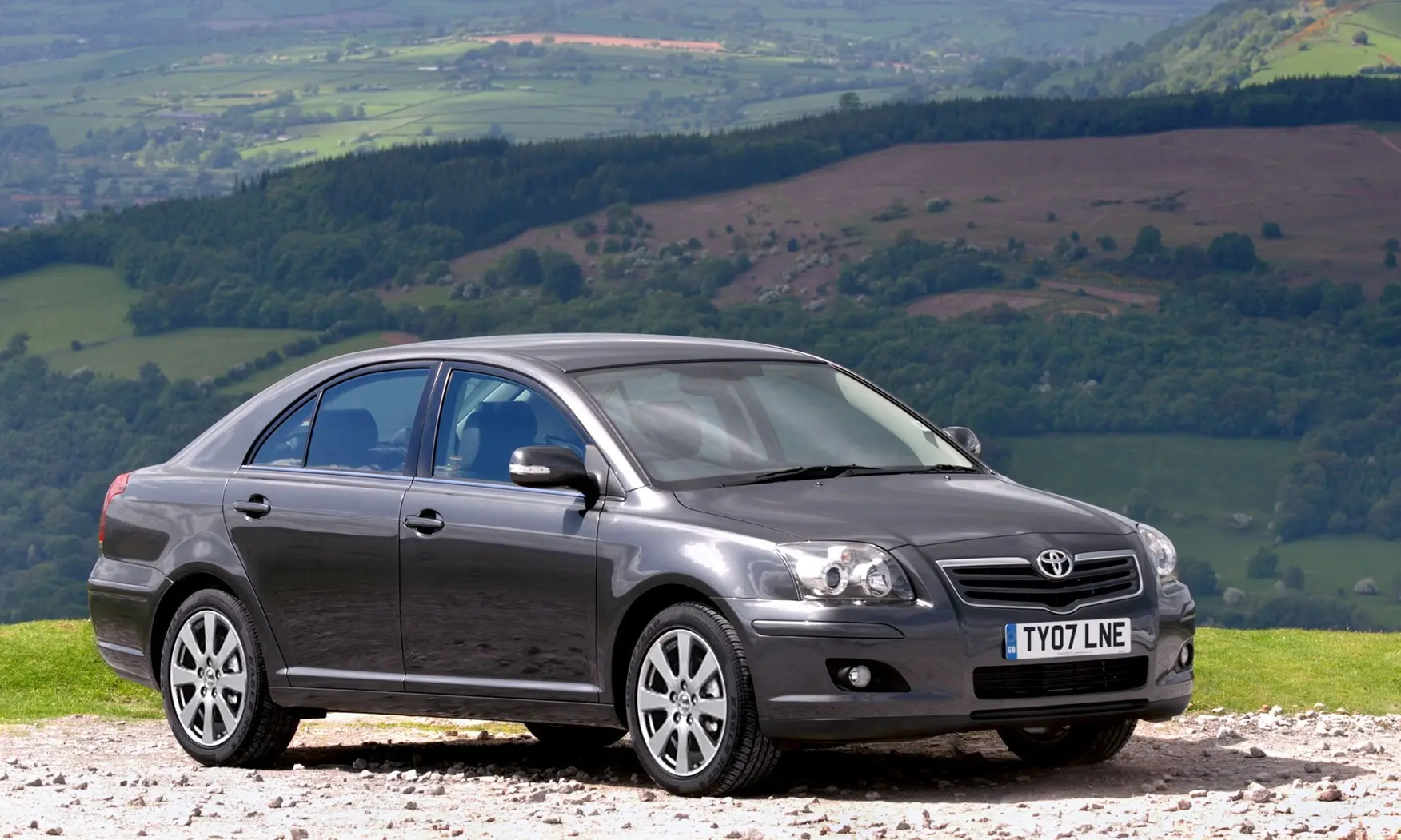 Toyota Avensis Avensis Liftback 2.0 Sol 3