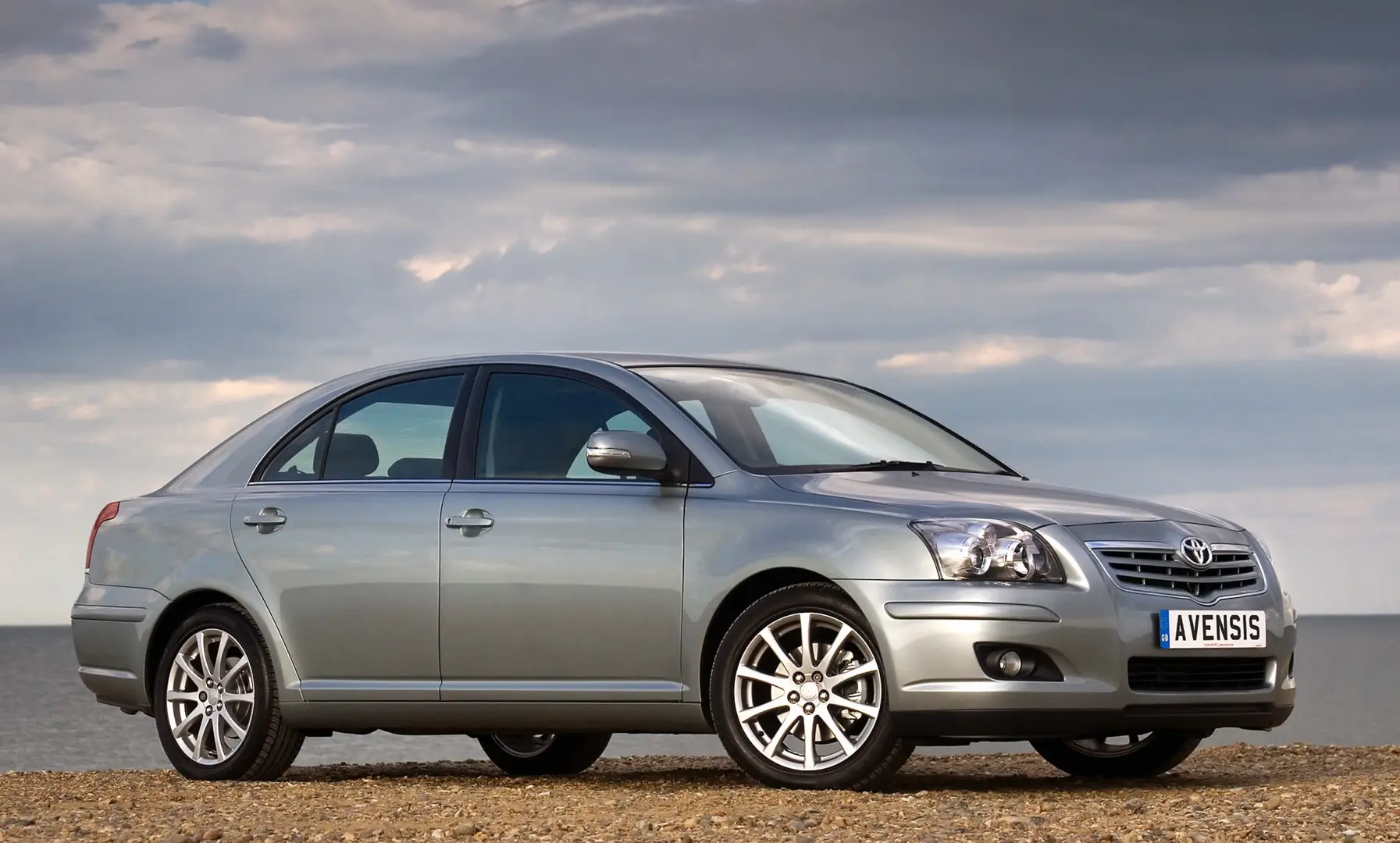 Toyota Avensis Avensis Liftback 2.0 Sol 5