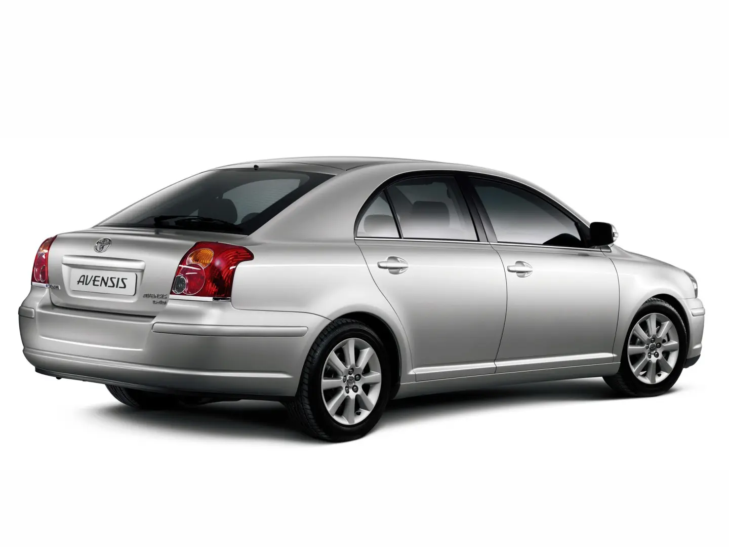 Toyota Avensis Avensis Liftback 2.0 Sol 6