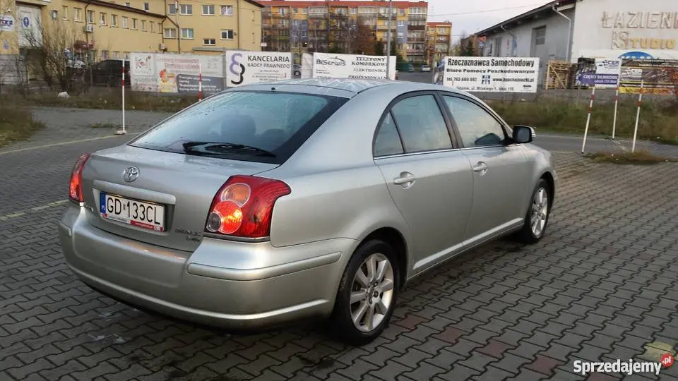 Toyota Avensis Avensis Liftback 2.0 Sol Plus 2
