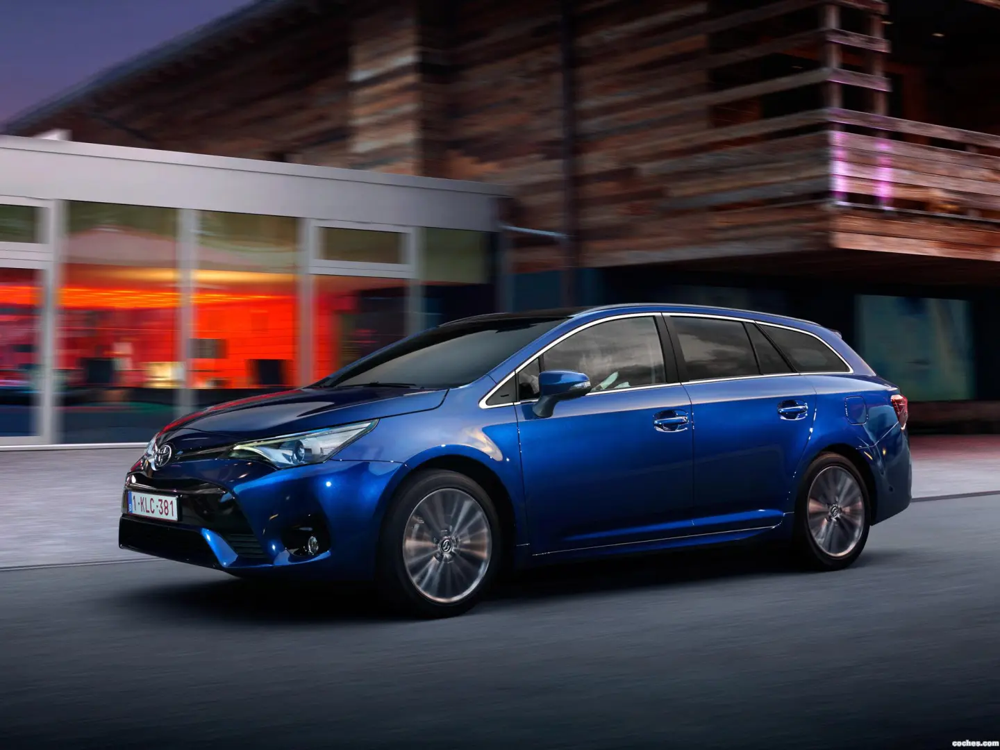 Toyota Avensis Avensis Touring Sports 1.6 D-4D Premium Plus 5