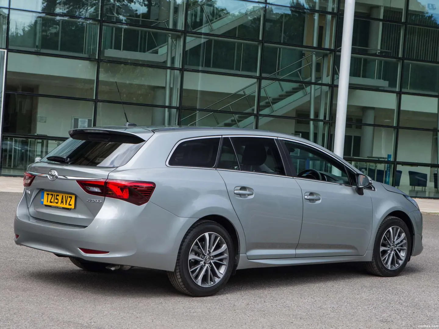 Toyota Avensis Avensis Touring Sports 2.0 Premium Plus Multidrive S 7
