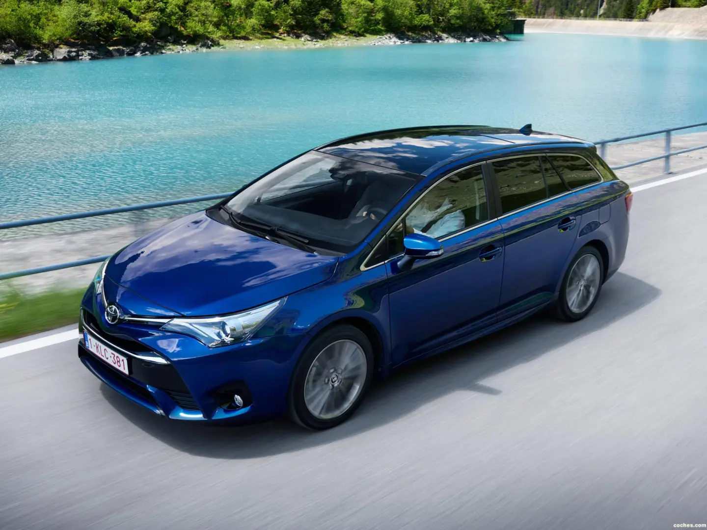 Toyota Avensis Avensis Touring Sports 2.0 Premium Multidrive S 1