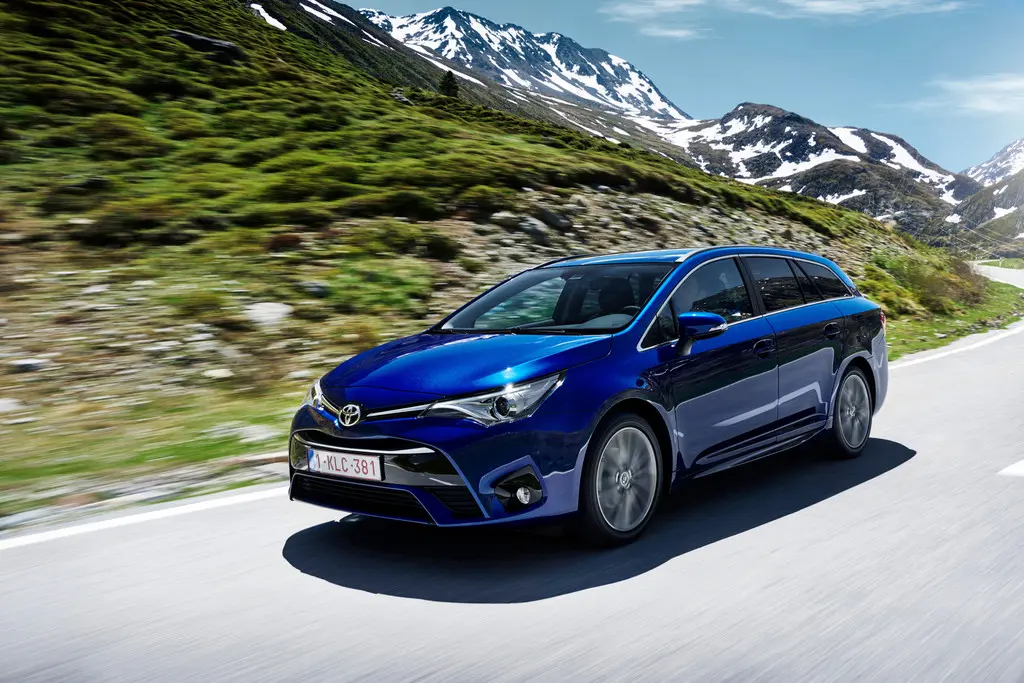 Toyota Avensis Avensis Touring Sports 2.0 Premium Plus Multidrive S 6