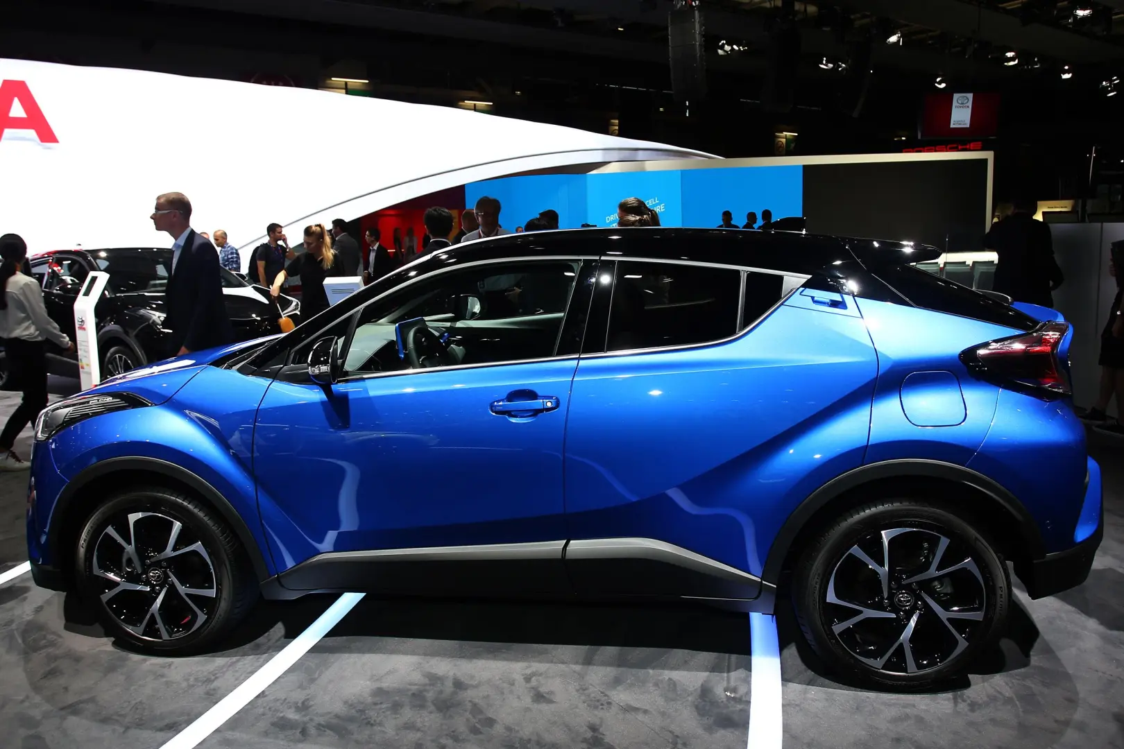Toyota C-HR C-HR 1.2 Turbo 4x2 Diamond 6
