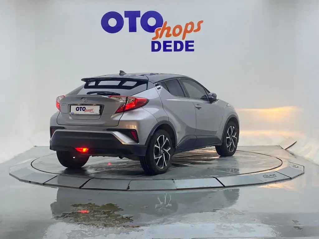 Toyota C-HR C-HR 1.2 Turbo 4x2 Dynamic Premium Navi Multidrive S 4