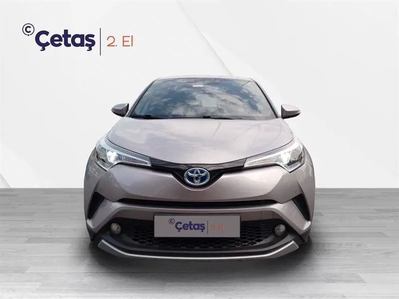 Toyota C-HR C-HR 1.8 Hybrid 4x2 Diamond e-CVT 6