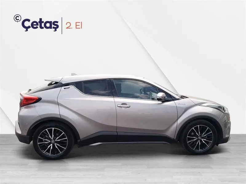 Toyota C-HR C-HR 1.8 Hybrid 4x2 Diamond e-CVT 5