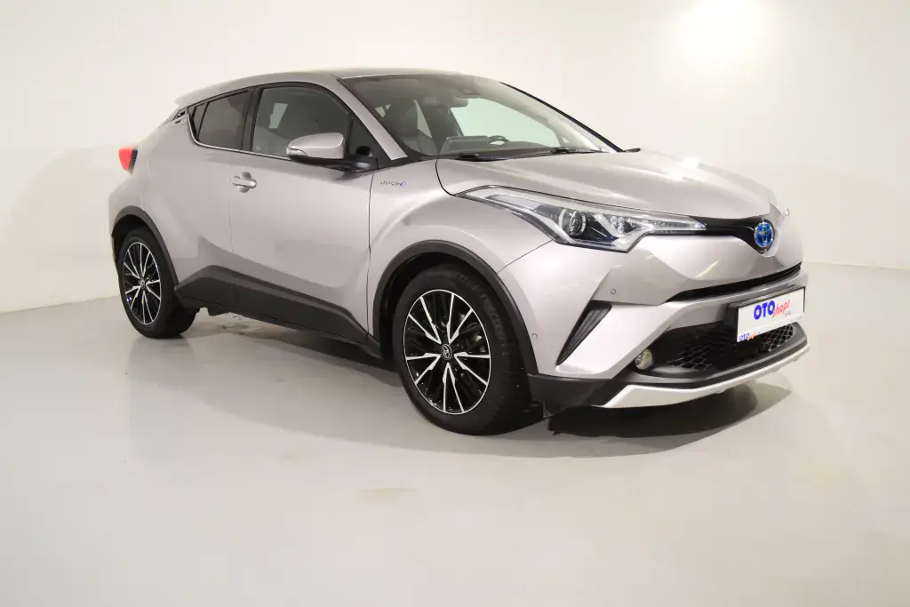 Toyota C-HR C-HR 1.8 Hybrid 4x2 Diamond + Safety Sense e-CVT 6